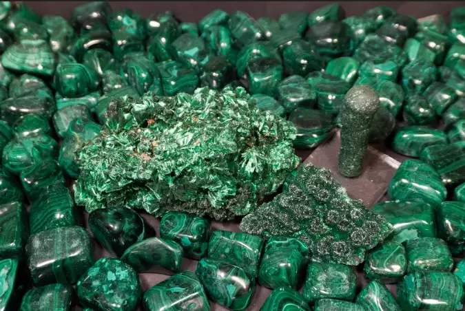 malachite healing properties