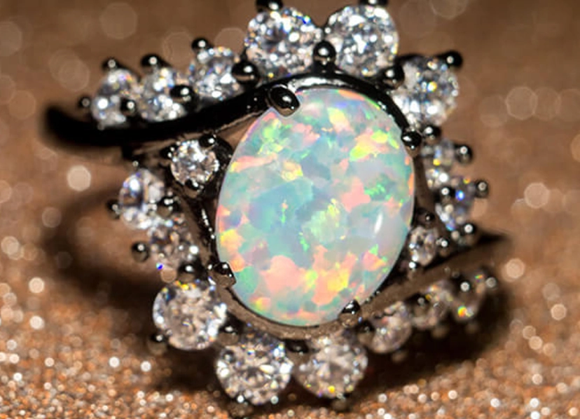 opal birthstone meaning