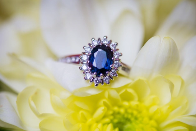 sapphire birthstone color