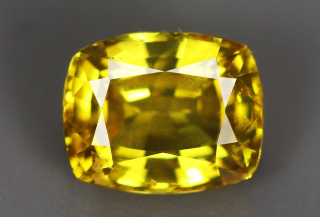 alexandrite color change