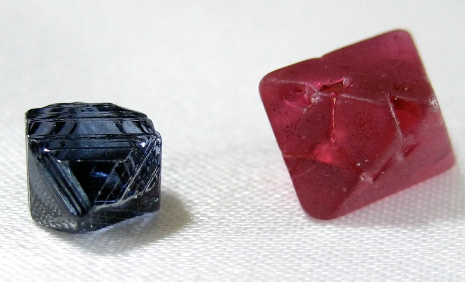 spinel gemstone