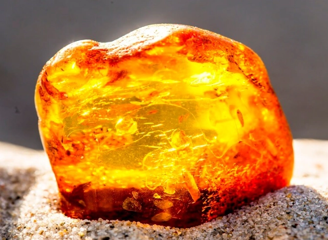 amber healing properties