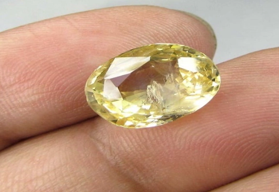 yellow sapphire benefits