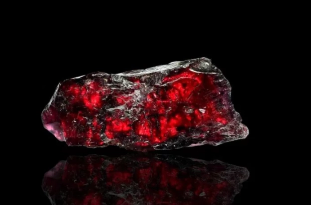 painite gemstone