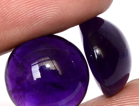 what is a cabochon