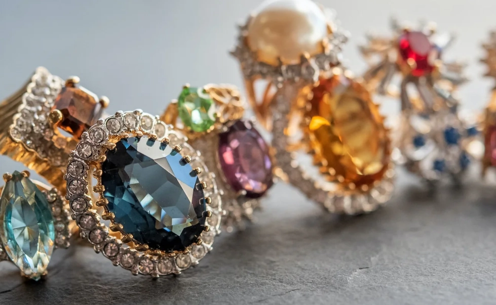 gemstone jewelry meaning