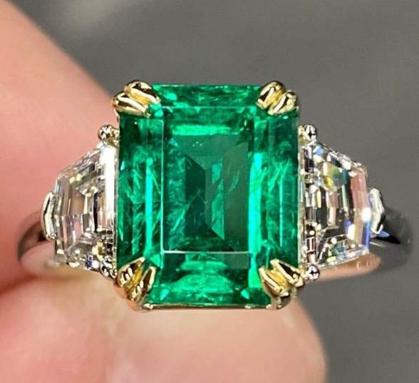emerald cut diamond