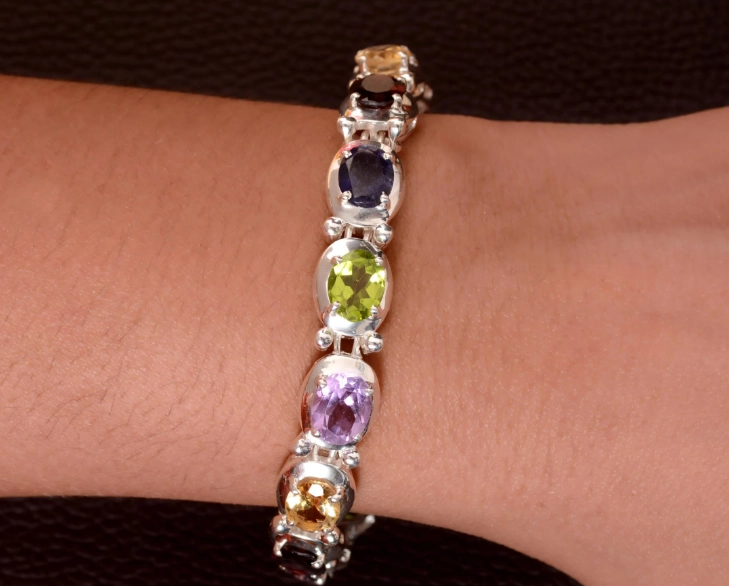 healing crystal bracelet