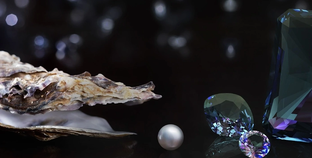 Alexandrite gemstone Alexandrite gemstone