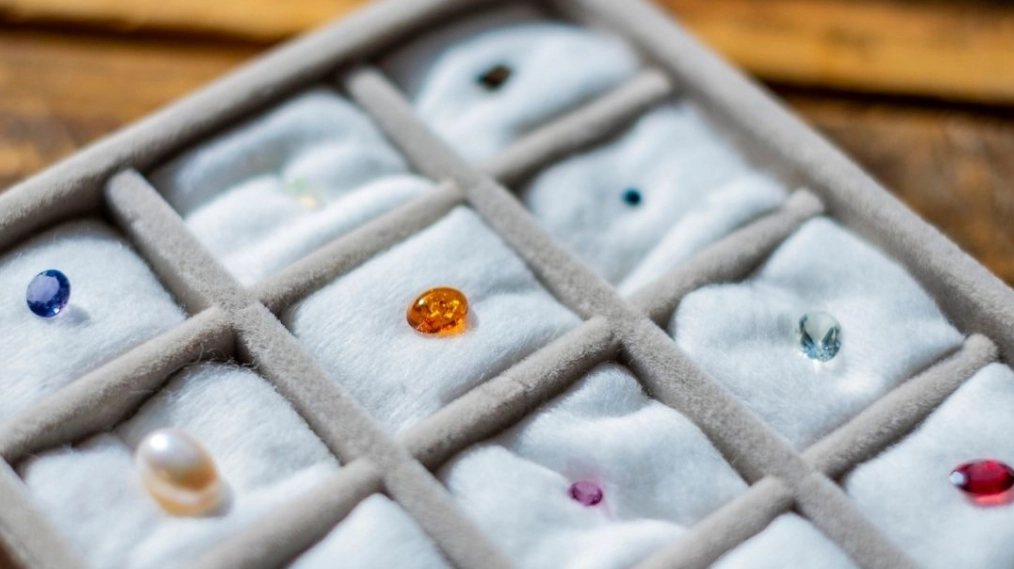 zodiac birthstone chart