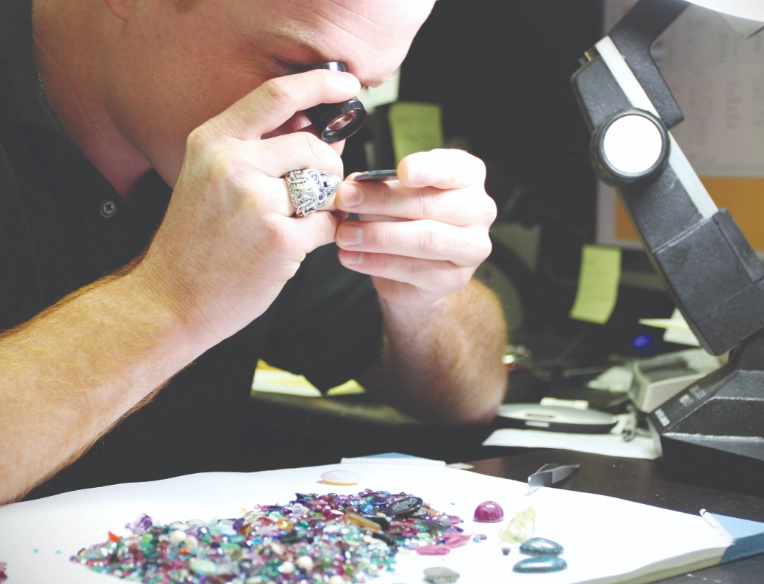 gemologist jobs