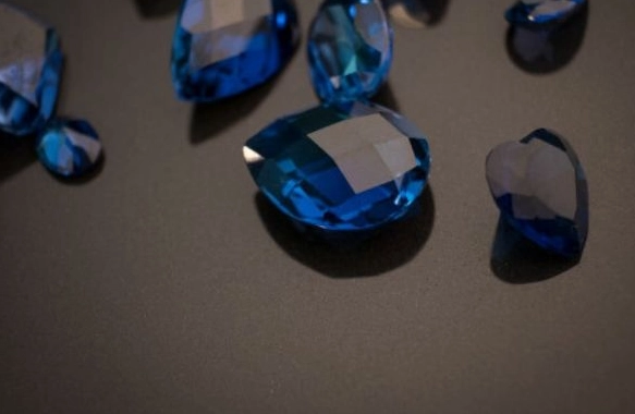 September Birthstone Meaning: Sapphire Symbolism & Practical Guide