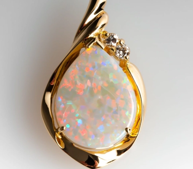 opal birthstone meaning