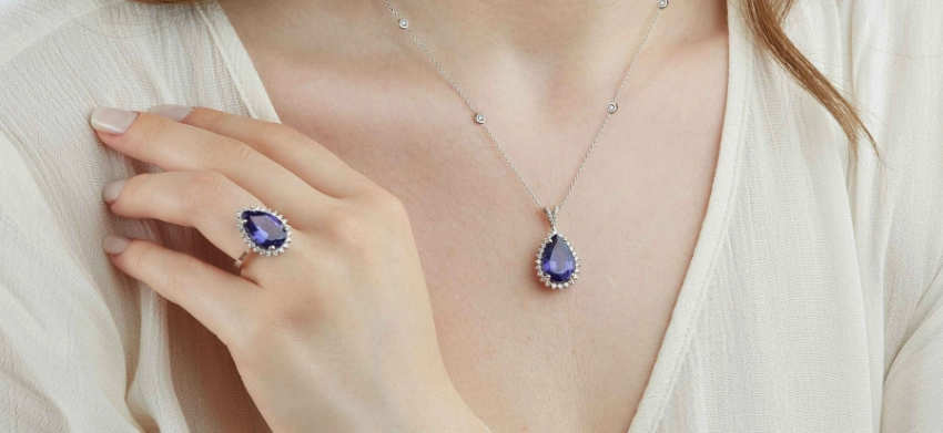 who should wear sapphire who should wear sapphire