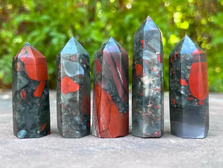 bloodstone healing properties