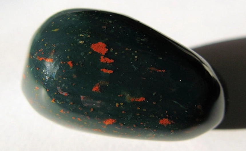 bloodstone meaning bloodstone meaning