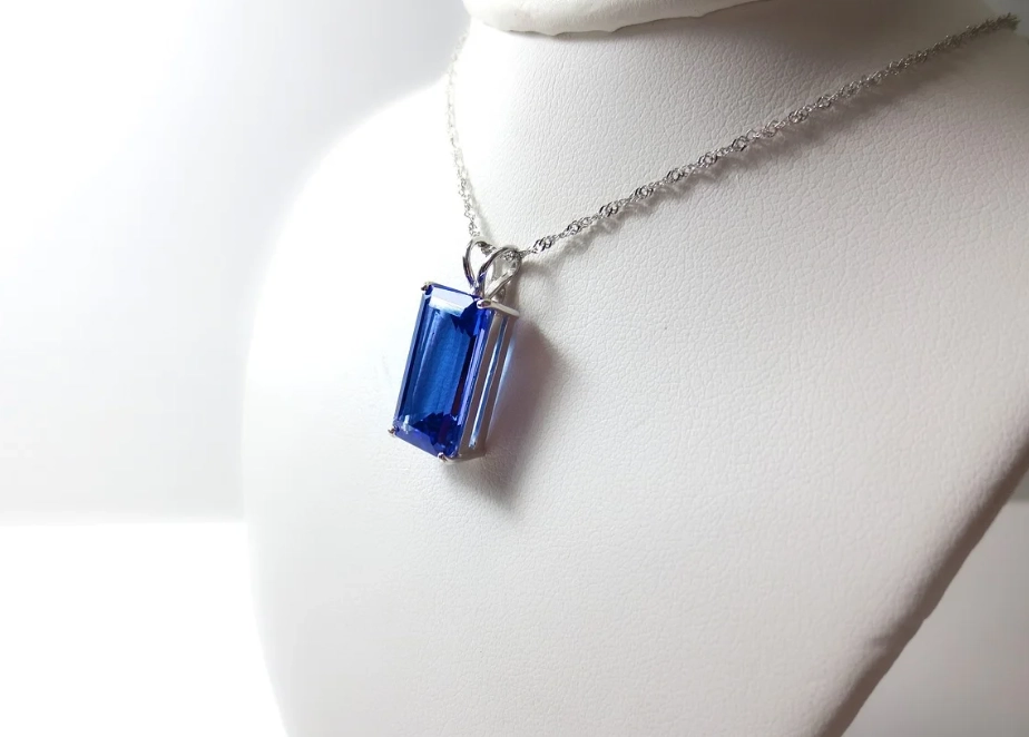 tanzanite vs diamond rarity tanzanite vs diamond rarity