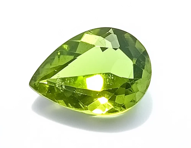 peridot birthstone meaning