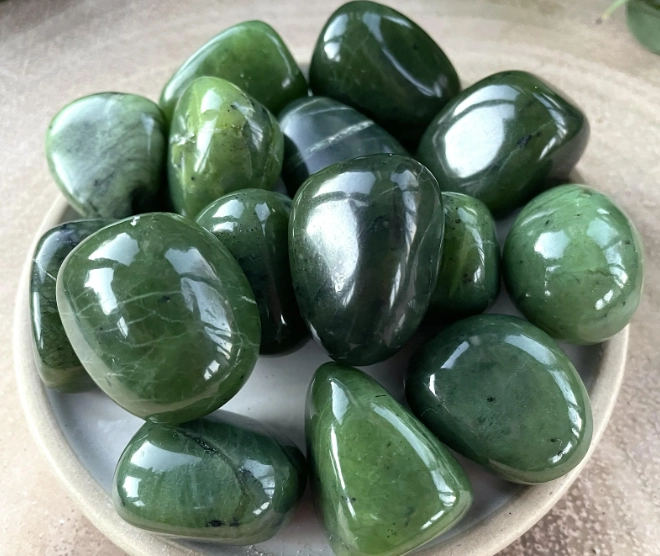 nephrite vs jadeite